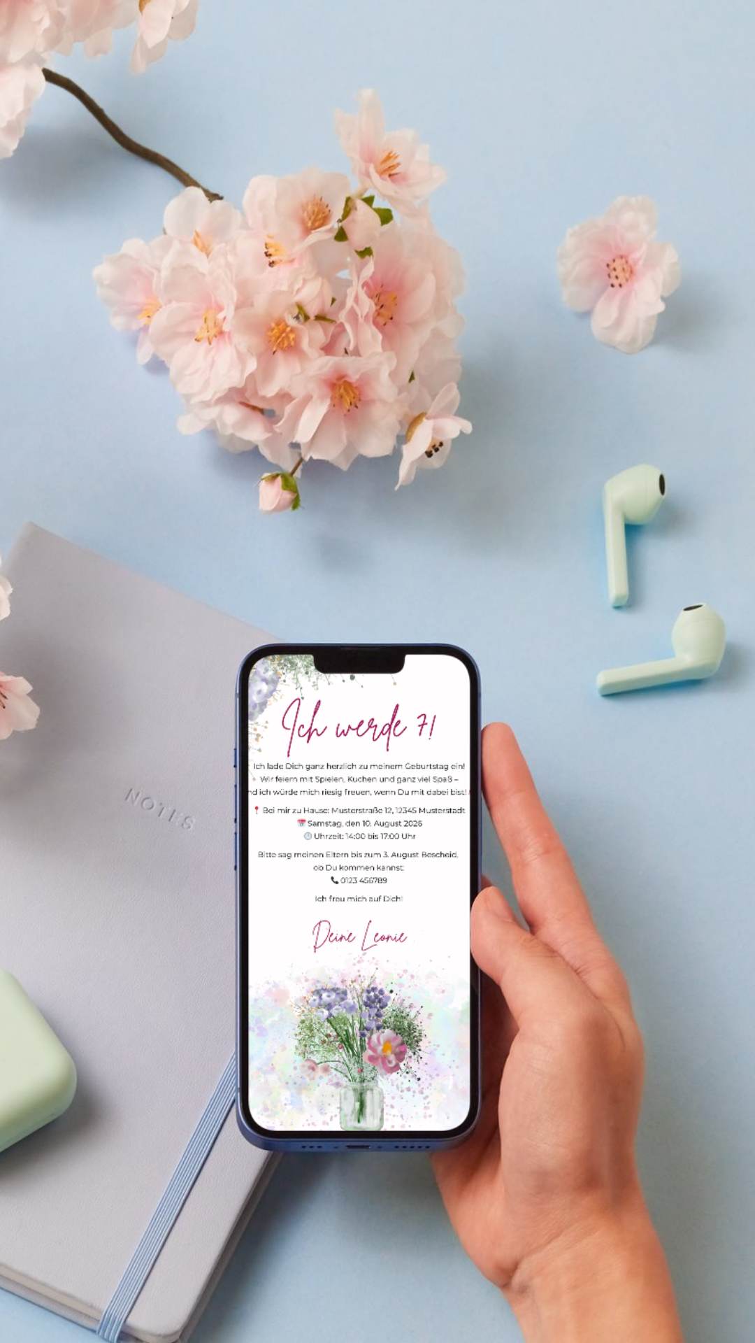 Digitale Geburtstagseinladung für Kinder – Aquarell-Blumen im verspielten Design
