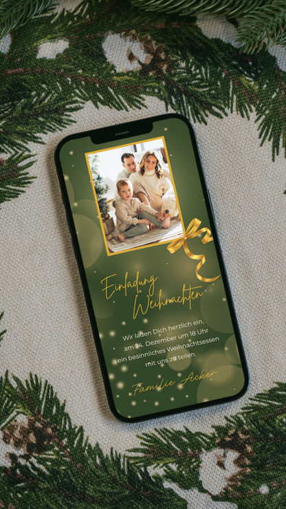 Digitale Einladung zu Weihnachten – elegantes Grün mit goldenem Lichterglanz