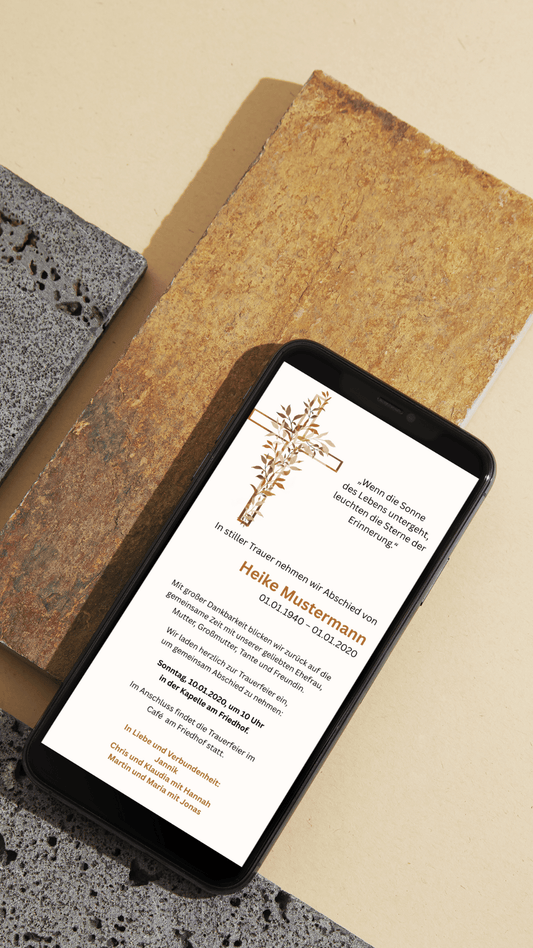 Digitale Trauerkarte mit Kreuz und Zitat – stilvoller Abschied mit warmem Design - karten - digital
